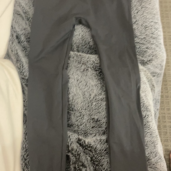Size S Charcoal Gymshark Fit Leggings - Picture 2 of 2